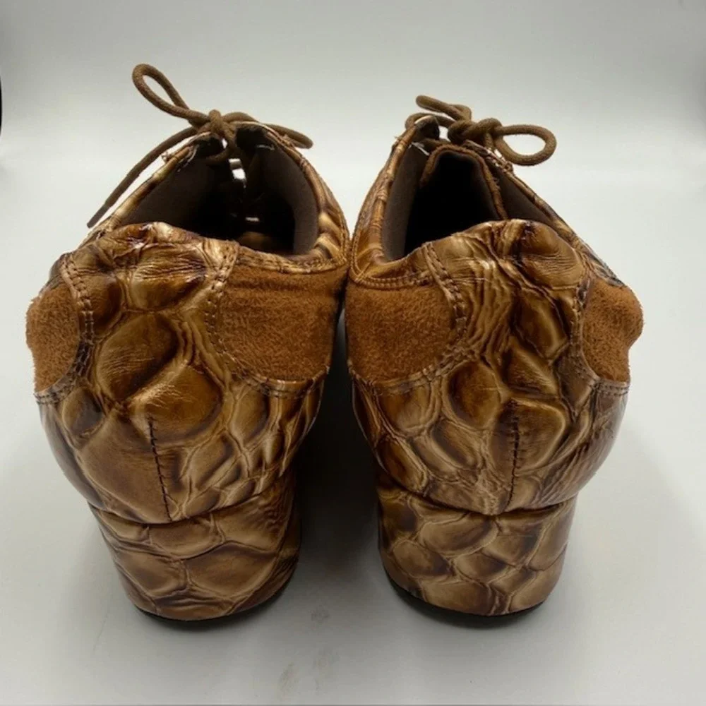 Andiamo Womens Brown Crocodile Embossed Lace Up Wedge Oxford‎ Shoes Size 8.5M